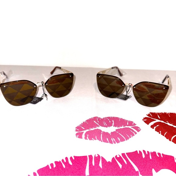 New Trendy Sunglasses Under $25 Geo Screen Lens Iconic Sunglasses - Picture 13 of 13